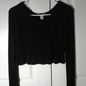 Black Long Sleeve Crop Top